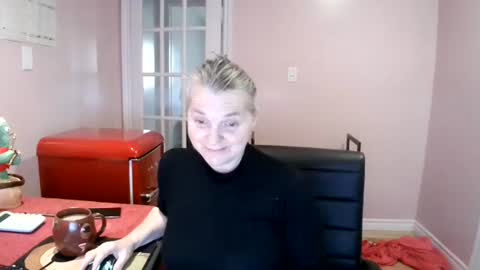 Snapshot of chealsiek chatting on 23, 11, 2025 chealsiek online show from 23, 11, 2025