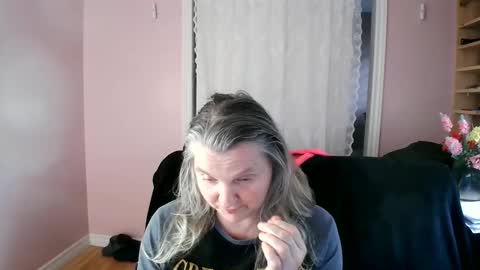 chealsiek online show from 25, 5, 2026