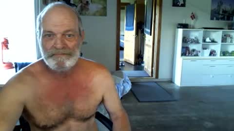 Snapshot of chefben666 chatting on 8, 10, 2025 chefben666 online show from 8, 10, 2025