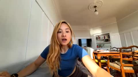 Snapshot of chellybear101 chatting on 2, 4, 2026 chellybear101 online show from 2, 4, 2026