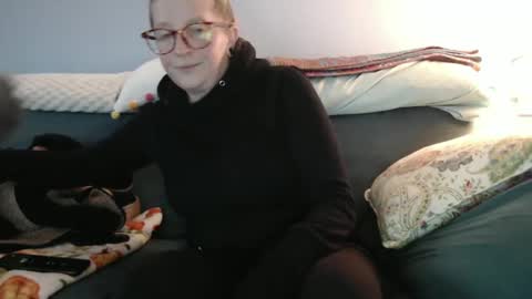 Chelsea online show from 2, 1, 2025