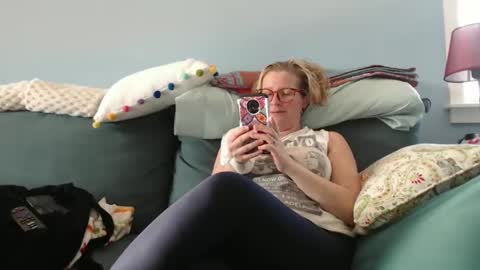 Chelsea online show from 3, 1, 2025