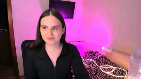 Snapshot of chelsyluxex chatting on 6, 7, 2026 Chelsy Luxe online show from 6, 7, 2026