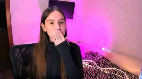 Snapshot of chelsyluxex chatting on 13, 7, 2026 Chelsy Luxe online show from 13, 7, 2026