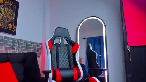 Snapshot of chepe_fit chatting on 21, 2, 2025 chepe vause online show from 21, 2, 2025