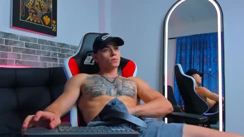 Snapshot of chepe_fit chatting on 21, 2, 2025 chepe vause online show from 21, 2, 2025