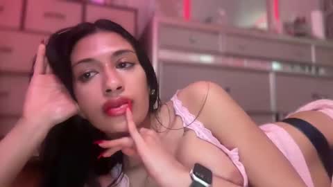 Snapshot of cherliecarmen chatting on 6, 3, 2025 cherliecarmen online show from 6, 3, 2025