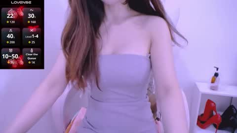 Snapshot of cherriana chatting on 9, 10, 2025 Cheri online show from 9, 10, 2025