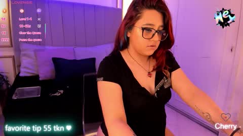 Snapshot of cherry_blushh chatting on 29, 9, 2025 cherry_blushh online show from 29, 9, 2025