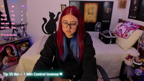 Snapshot of cherry_blushh chatting on 2, 12, 2025 cherry_blushh online show from 2, 12, 2025