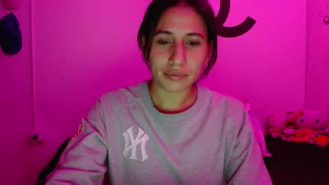 Snapshot of cherry_hc chatting on 22, 1, 2025 Nezumy Rey  online show from 22, 1, 2025