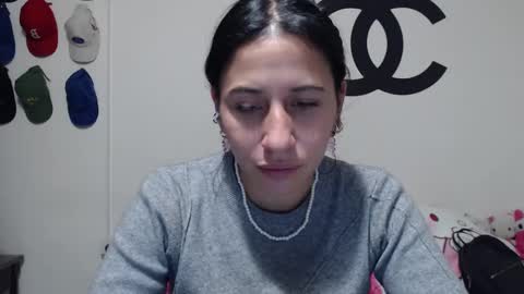 Snapshot of cherry_hc chatting on 26, 1, 2025 Nezumy Rey  online show from 26, 1, 2025