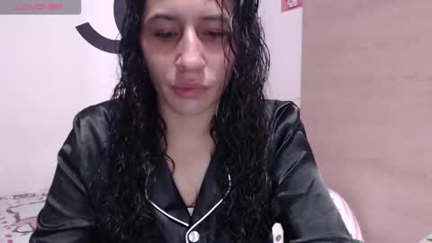 Snapshot of cherry_hc chatting on 19, 10, 2025 Nezumy Rey  online show from 19, 10, 2025