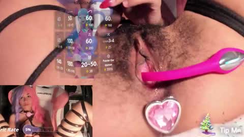 Snapshot of cherry_moon1 chatting on 27, 11, 2025 cherry online show from 27, 11, 2025