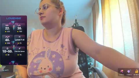 Snapshot of cherry_pie_69 chatting on 16, 1, 2025 mayra online show from 16, 1, 2025