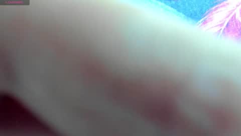 Snapshot of cherry_pussy1 chatting on 9, 10, 2025 Mia online show from 9, 10, 2025