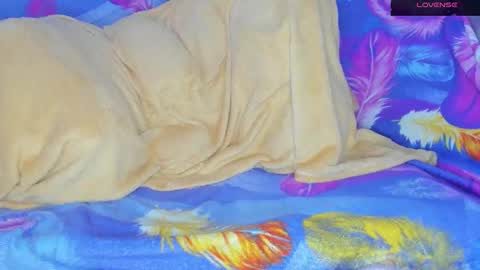 Snapshot of cherry_pussy1 chatting on 20, 11, 2025 Mia online show from 20, 11, 2025