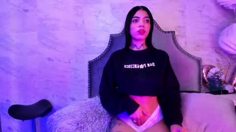 Sussan Cherry  online show from 11, 1, 2025