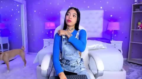 Sussan Cherry  online show from 4, 2, 2025