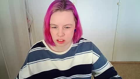 cherrybaby_0 online show from 10, 3, 2026