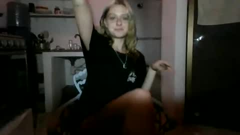 cherryblushxo online show from 21, 12, 2025