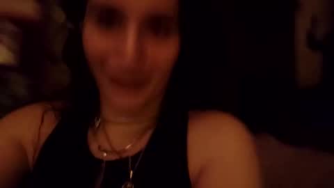 Snapshot of cherrybombxoxoo chatting on 29, 12, 2024 GiaBellaxoxo online show from 29, 12, 2024