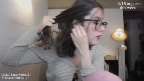 Sarah Prez online show from 7, 10, 2025