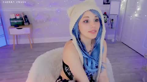 Cherry Crush  online show from 20, 7, 2026