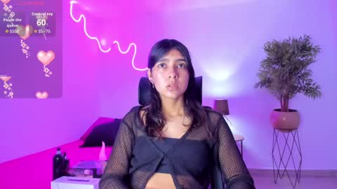 Snapshot of cherrydollxx chatting on 14, 9, 2025 C H E R R Y online show from 14, 9, 2025