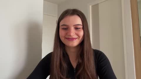Snapshot of cherryelin chatting on 14, 12, 2024 Lina online show from 14, 12, 2024