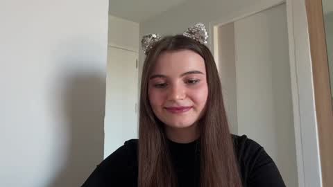 Snapshot of cherryelin chatting on 29, 12, 2024 Lina online show from 29, 12, 2024