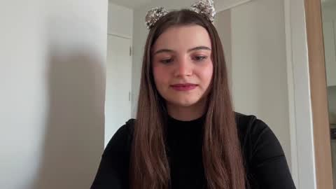 Snapshot of cherryelin chatting on 30, 12, 2024 Lina online show from 30, 12, 2024