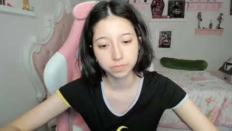 Snapshot of cherrymafer666 chatting on 2, 8, 2026 cherrycute666 online show from 2, 8, 2026