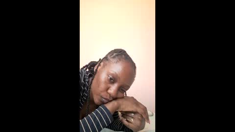 cherryobambo online show from 13, 1, 2026