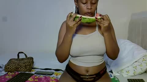 Snapshot of cherrywaro chatting on 29, 10, 2025 cherry online show from 29, 10, 2025