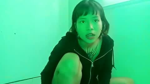 Snapshot of cherrywitchy chatting on 25, 12, 2024 Cherry online show from 25, 12, 2024