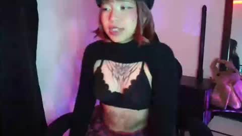 Snapshot of cherrywitchy chatting on 19, 2, 2025 Cherry online show from 19, 2, 2025