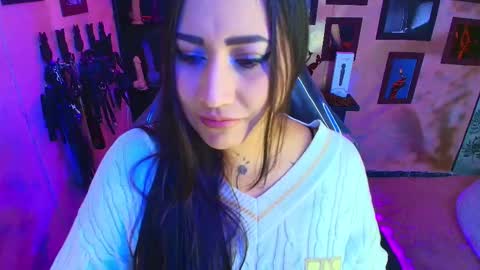 Snapshot of cherryy_bombshelll chatting on 8, 1, 2026 cherry online show from 8, 1, 2026