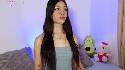 Snapshot of cheryelfox chatting on 6, 11, 2025 cheryelfox online show from 6, 11, 2025