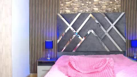 Snapshot of cheryl_hs chatting on 26, 11, 2025 Cheryl online show from 26, 11, 2025