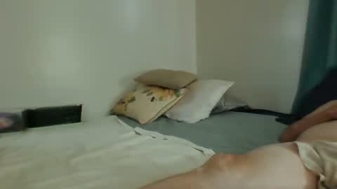 Snapshot of chevybear69 chatting on 26, 9, 2025 Jade and Thomas online show from 26, 9, 2025