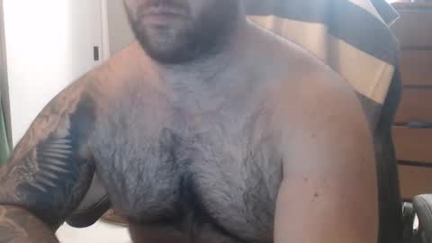 Snapshot of chicagoguy86 chatting on 17, 11, 2025 Chicagoguy86 aka Benny Cooper online show from 17, 11, 2025