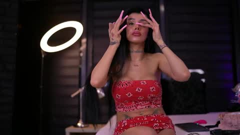 Snapshot of chicaora chatting on 8, 5, 2026 Cami online show from 8, 5, 2026