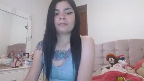 Snapshot of chicarita_fire chatting on 20, 11, 2025 Channel Fire online show from 20, 11, 2025