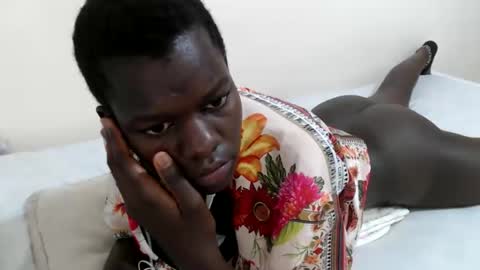 chichie_ online show from 9, 4, 2026