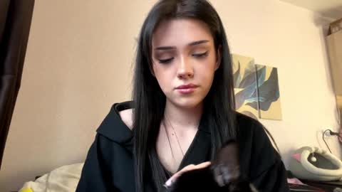 Snapshot of chiekodavanzo chatting on 24, 3, 2026 Becky online show from 24, 3, 2026