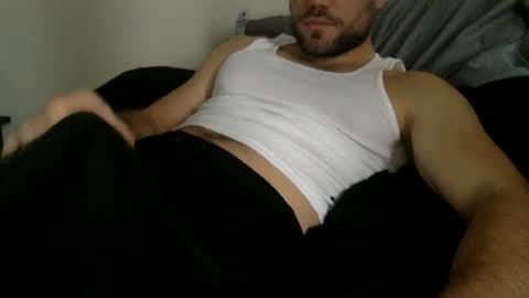 Snapshot of chillingonthebeach chatting on 15, 12, 2025 chillingonthebeach online show from 15, 12, 2025