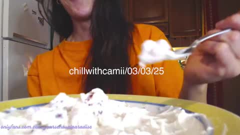 Snapshot of chillwithcamii chatting on 3, 3, 2025 yoursensualparadise online show from 3, 3, 2025