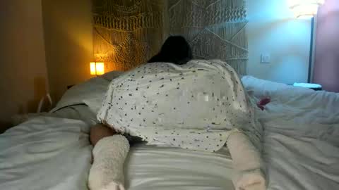 Snapshot of chillwithcamii chatting on 7, 11, 2025 yoursensualparadise online show from 7, 11, 2025