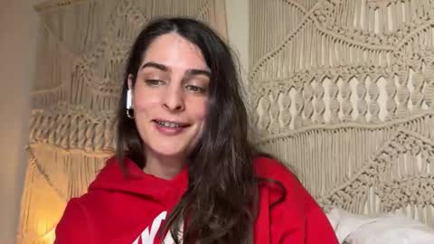 Snapshot of chillwithcamii chatting on 8, 2, 2026 yoursensualparadise online show from 8, 2, 2026